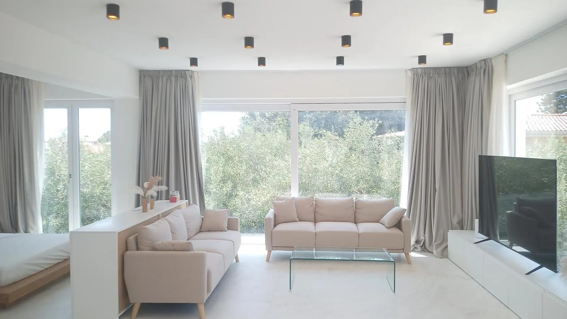 Smart Luxury Suites & Apartments Orosei Apartahotel