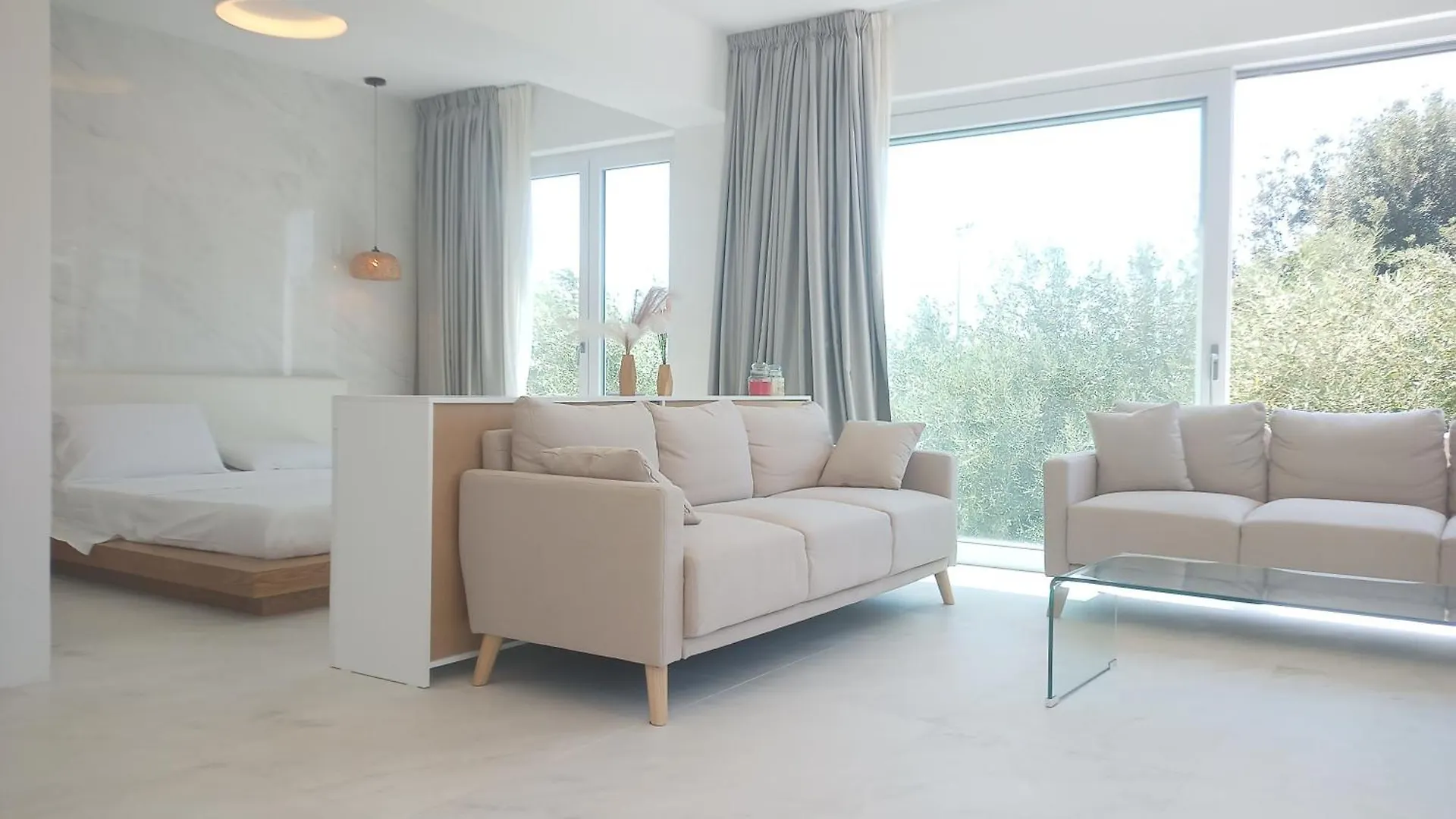 Smart Luxury Suites & Apartments Orosei