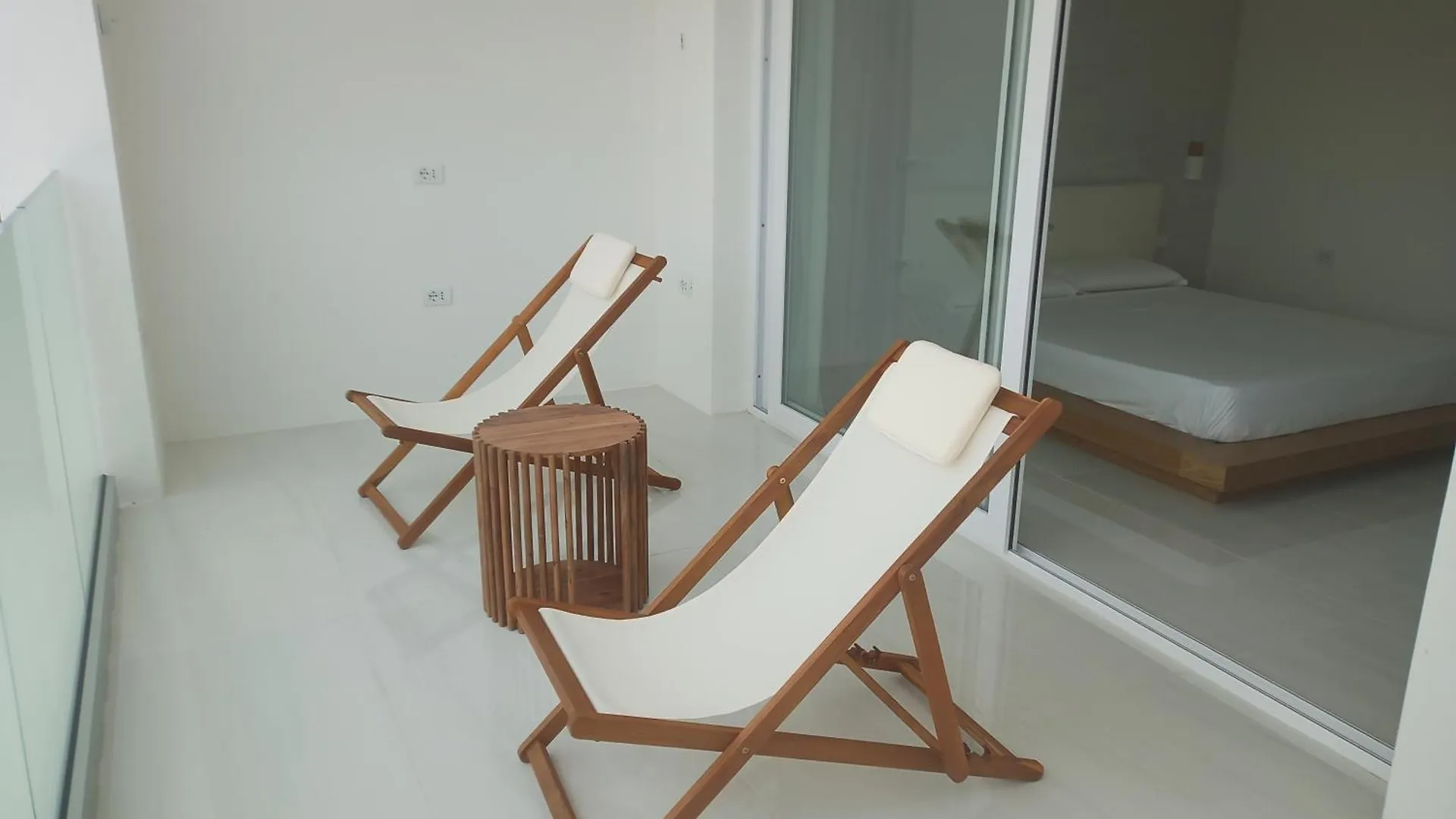 Smart Luxury Suites & Apartments Orosei 0*,  Italia